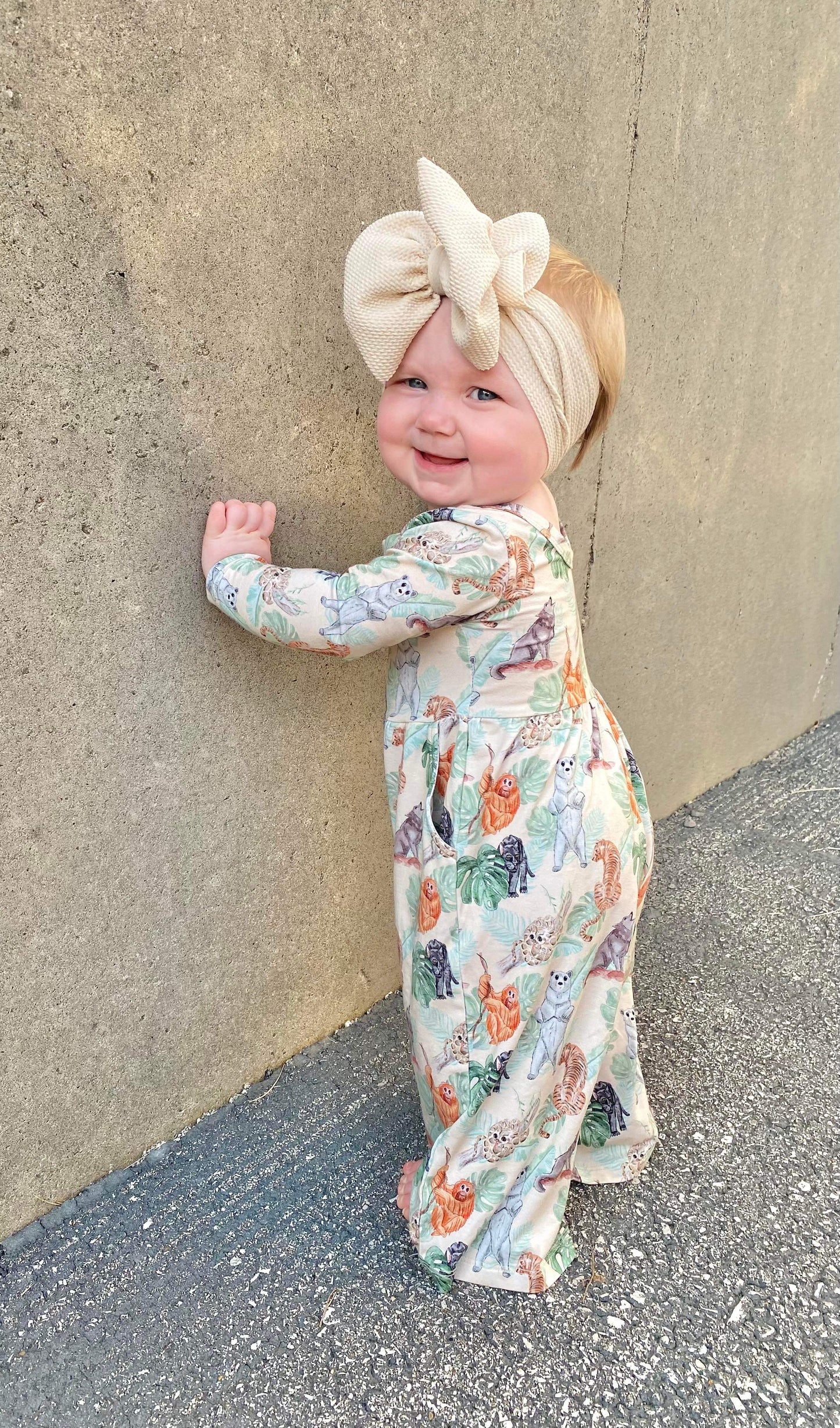 Bear Necessities Leggy Romper